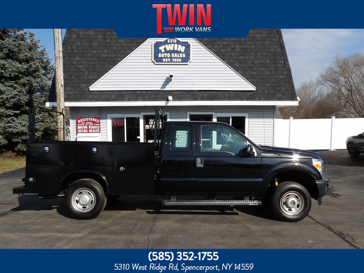 2015 Ford Super Duty F-250 4X4 SRW XL  Open Service Body