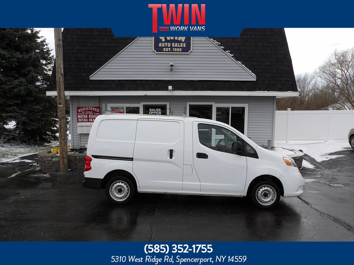 2021 Nissan NV200 Compact Cargo S, w/Ladder rack