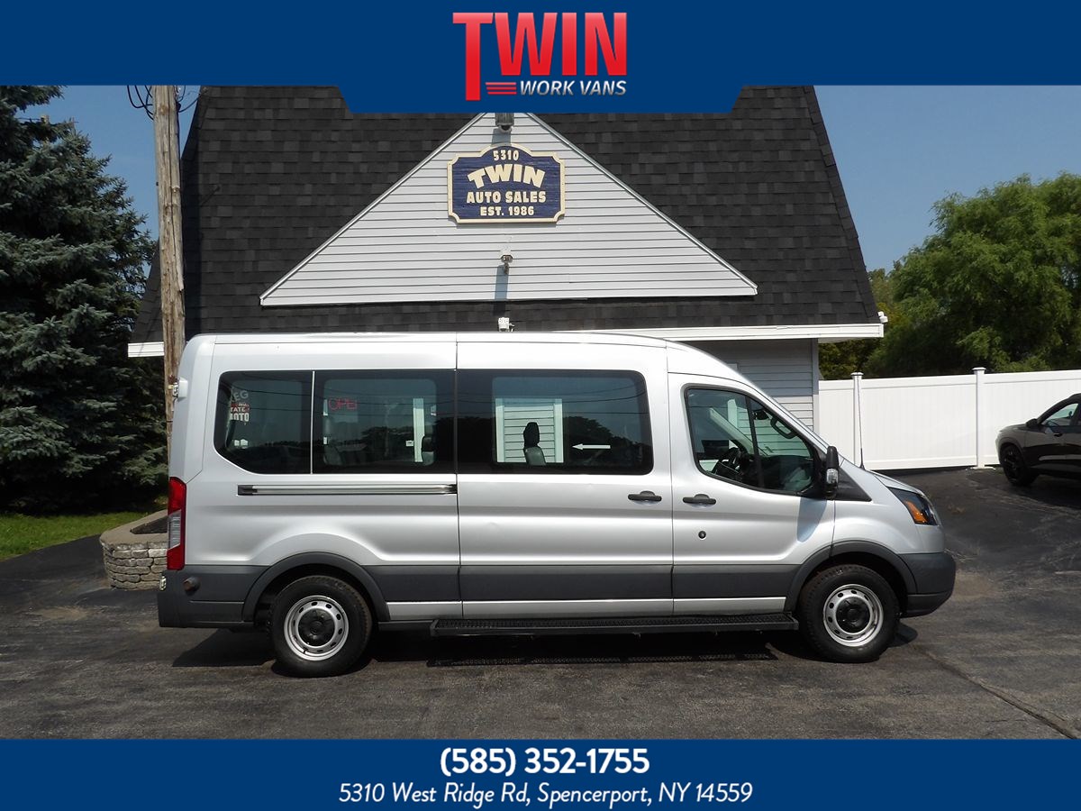 2018 Ford Transit Passenger Wagon XL