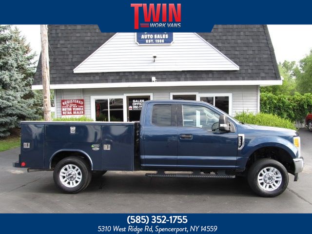 Used 2017 Ford Super Duty F 350 Srw Xlt In Spencerport