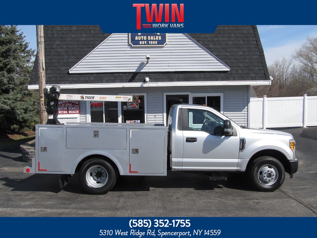 2017 Ford Super Duty F-350 4x2 DRW XL Open Service Body Utility