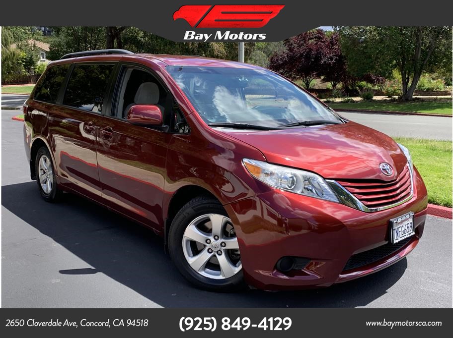 2015 Toyota Sienna Pictures  Autoblog