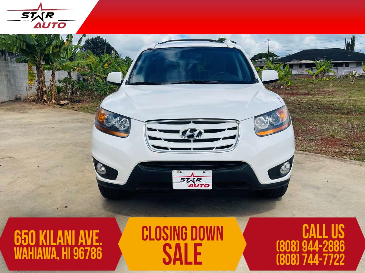 2011 Hyundai Santa Fe SE - CLOSING SALE