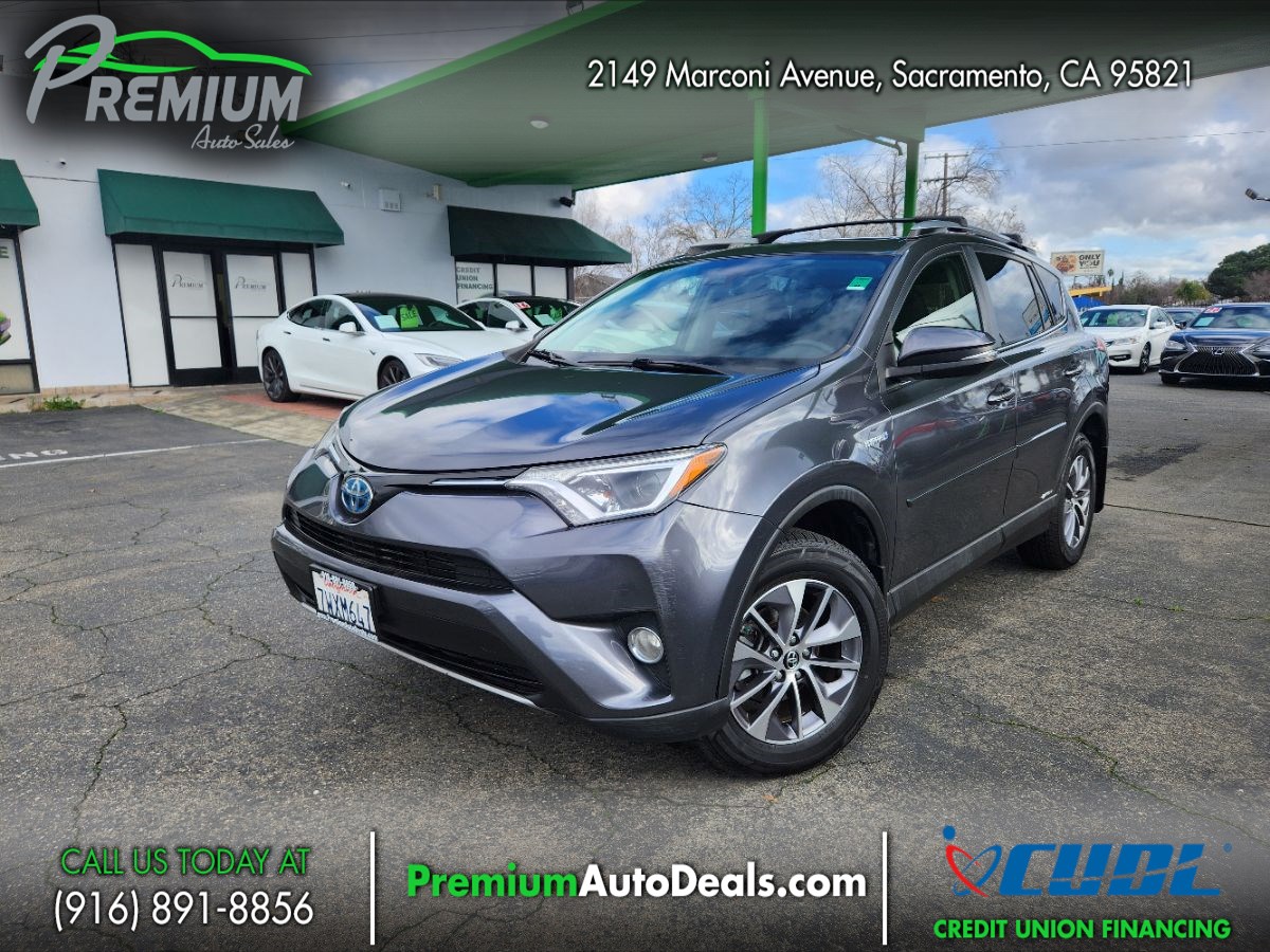 2017 Toyota RAV4 Hybrid XLE