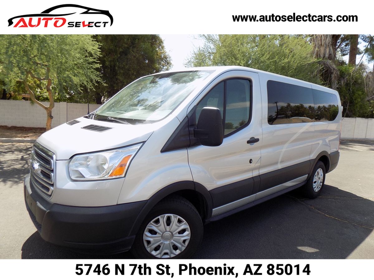 2019 Ford Transit Passenger Wagon XLT