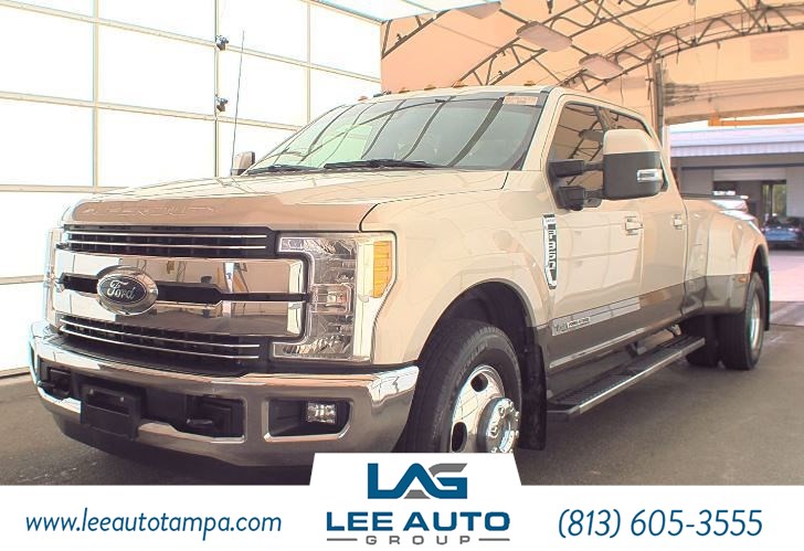 2017 Ford Super Duty F-350 DRW Lariat