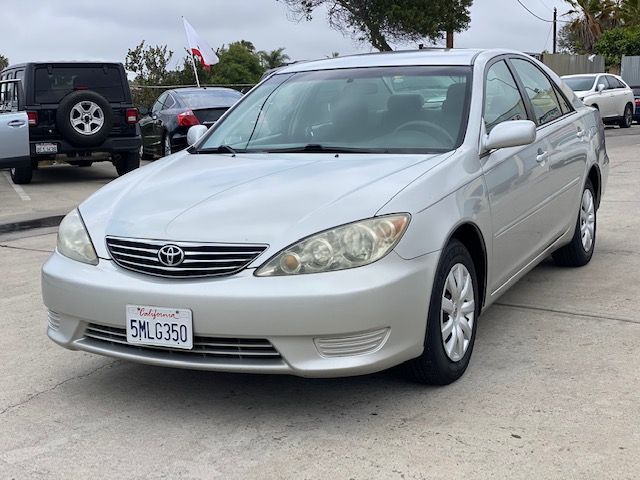 toyota camry 2005 argento