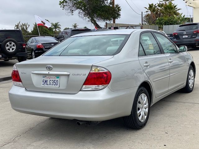 toyota camry 2005 argento