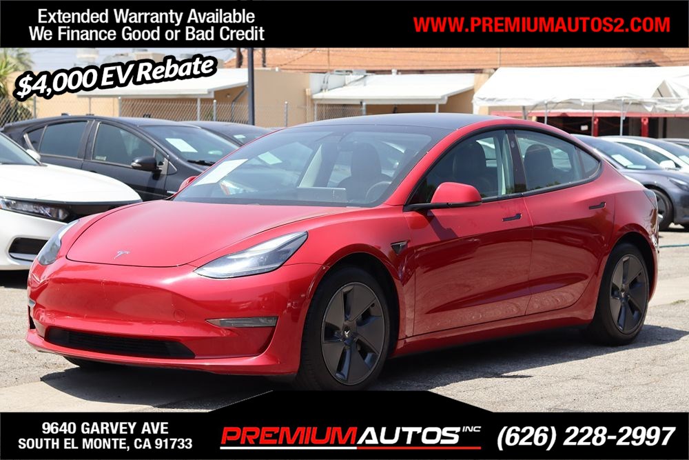 2021 Tesla Model 3 Standard Range Plus ($19,999 AFTER EV REBATE)