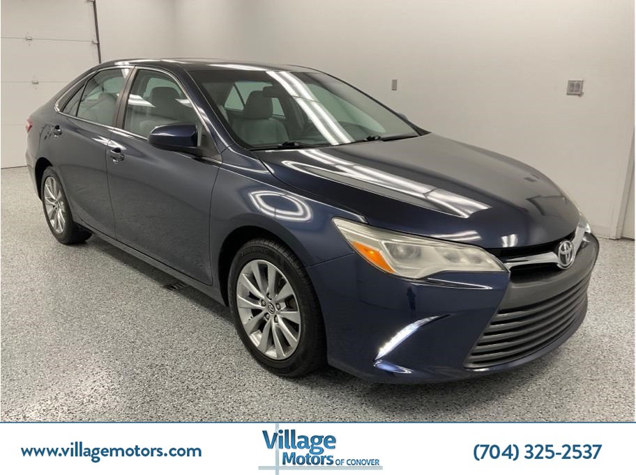 2016 Toyota Camry XSE