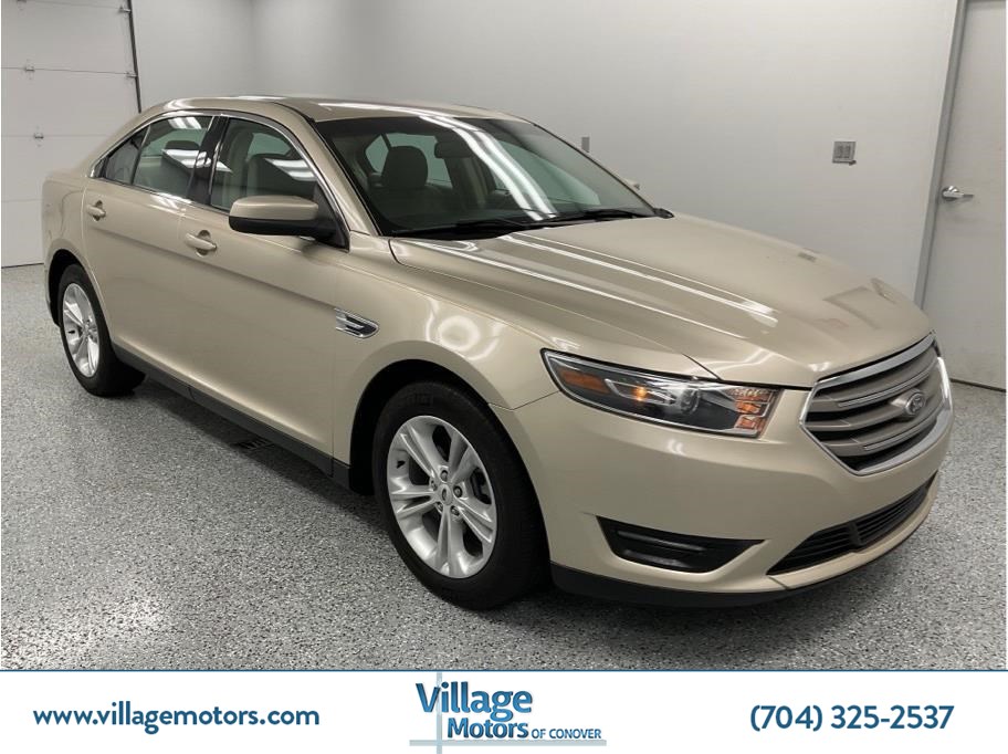 2018 Ford Taurus SEL