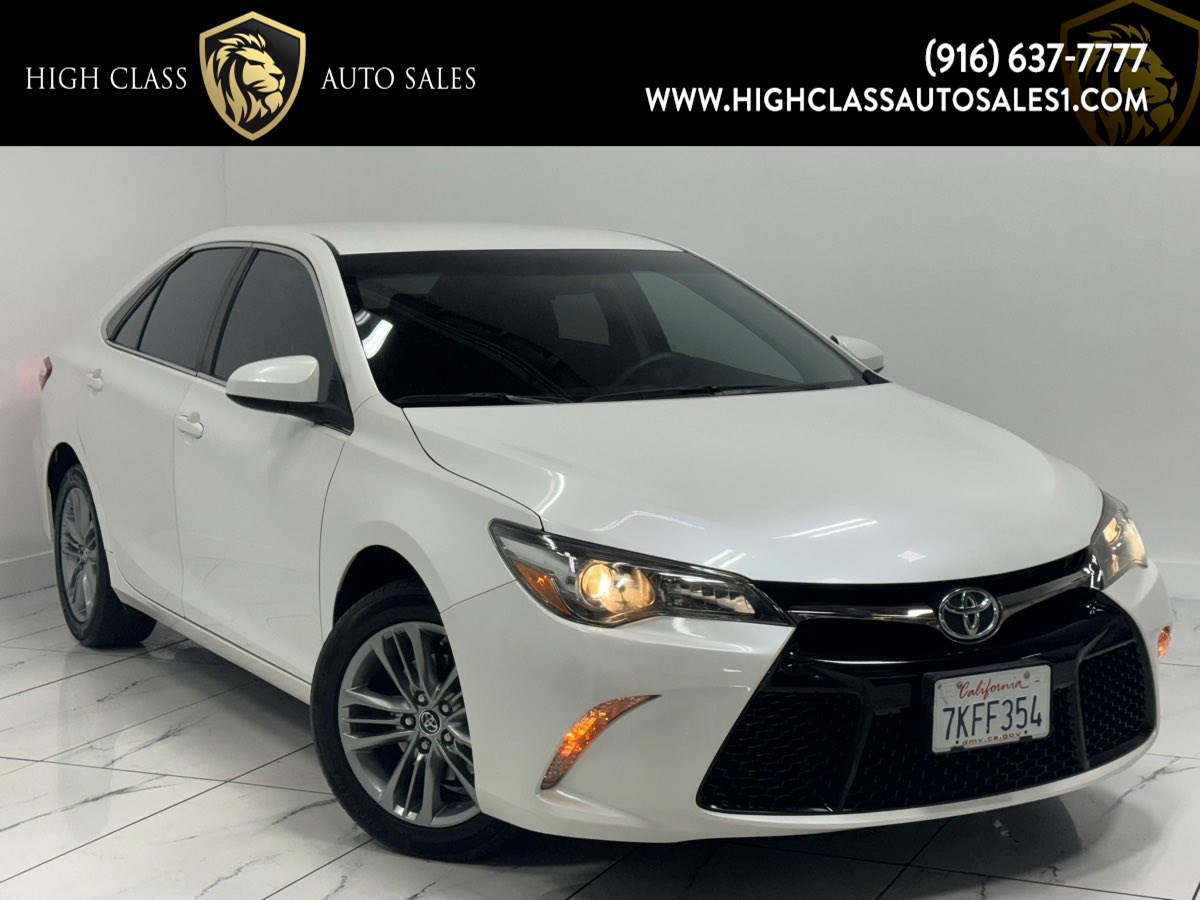 2015 Toyota Camry SE