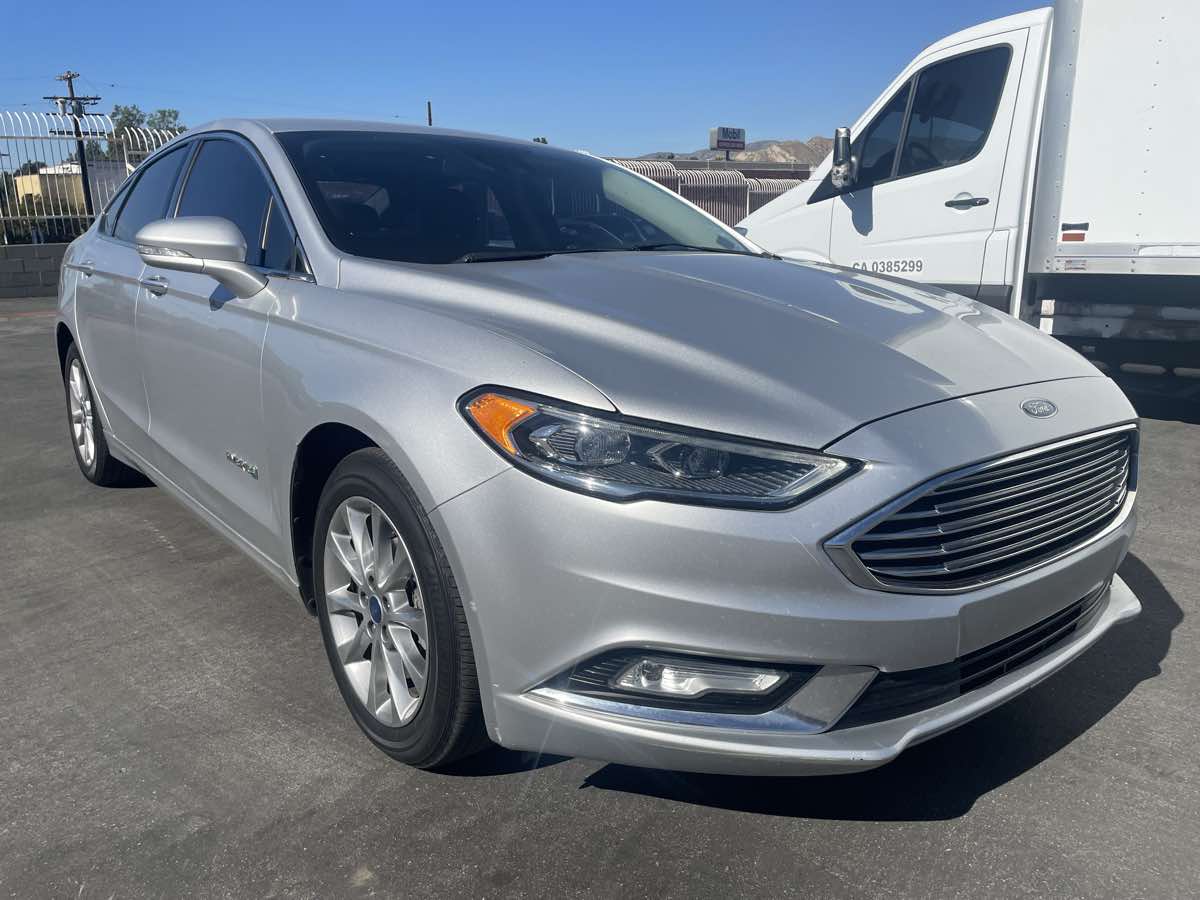 2017 Ford Fusion Hybrid SE