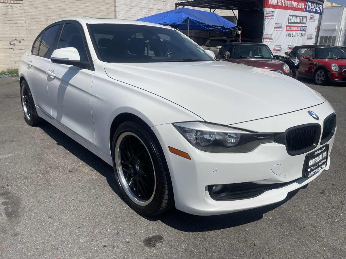 2014 BMW 3 Series 320i