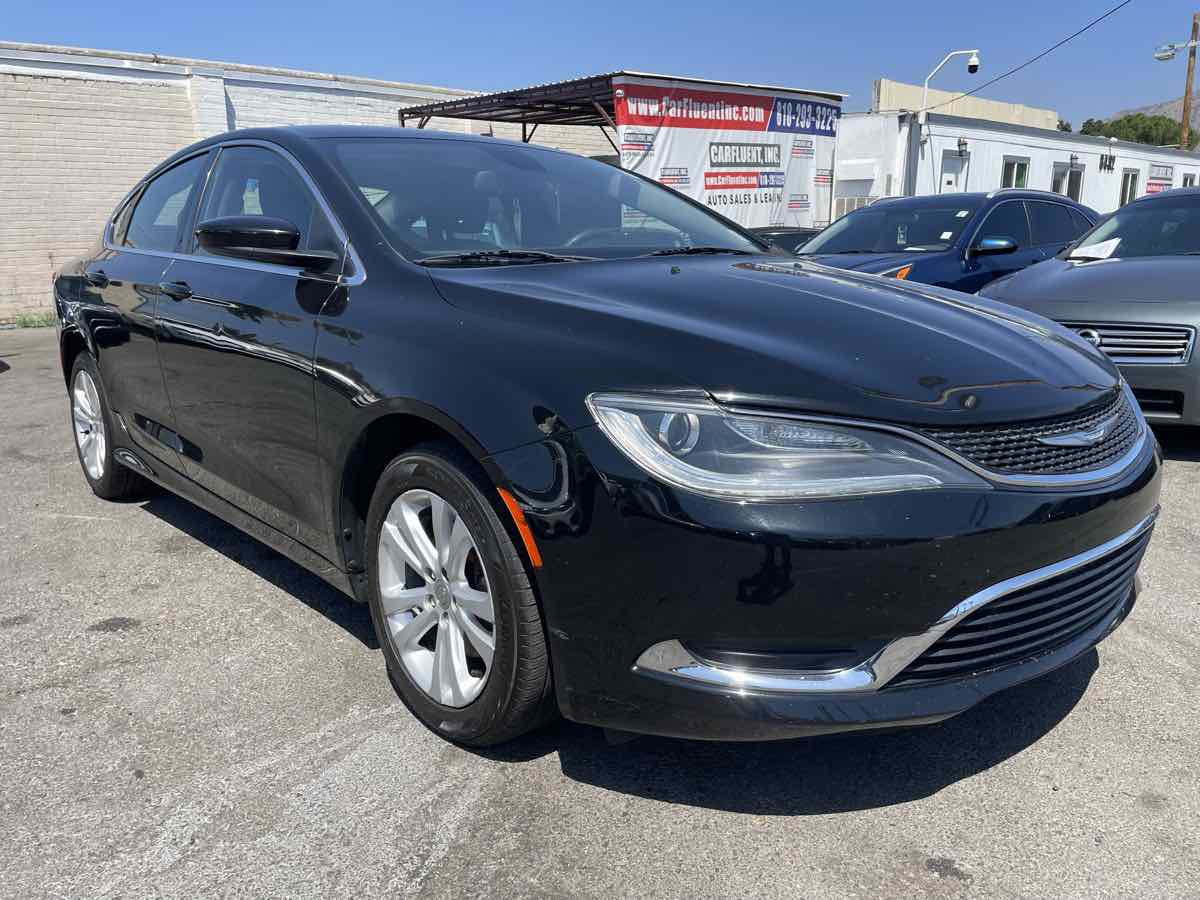 2015 Chrysler 200 Limited