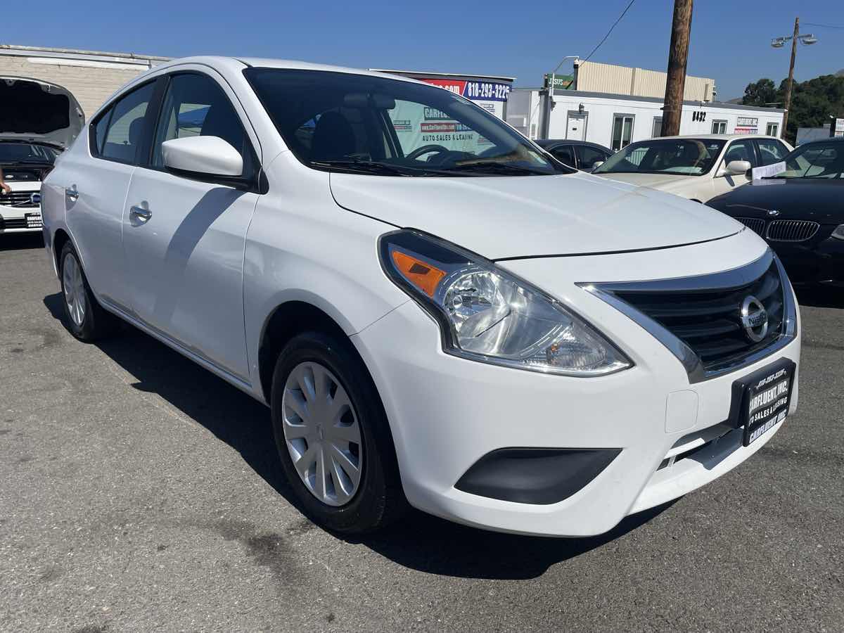 2017 Nissan Versa Sedan SV