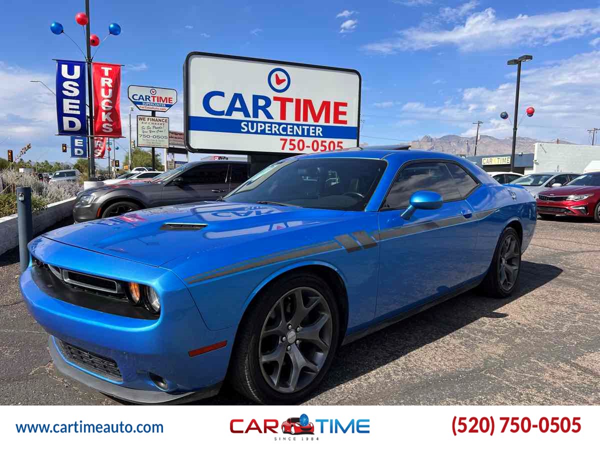 2015 Dodge Challenger SXT Plus