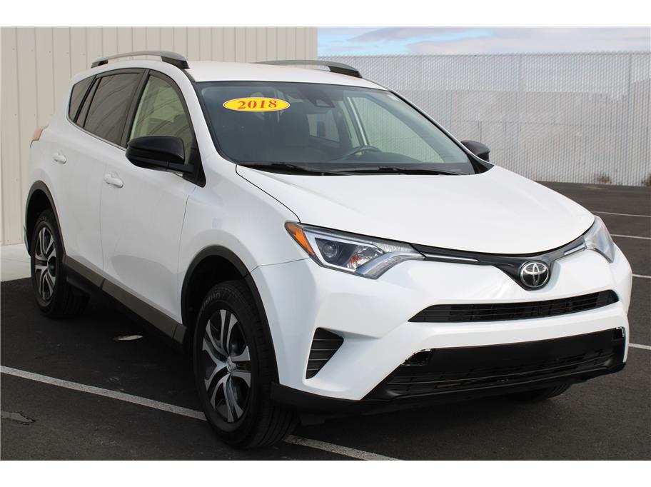 2018 Toyota RAV4 LE