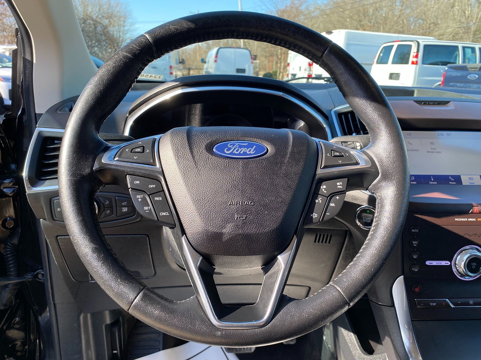 2020 Ford Edge Titanium 14