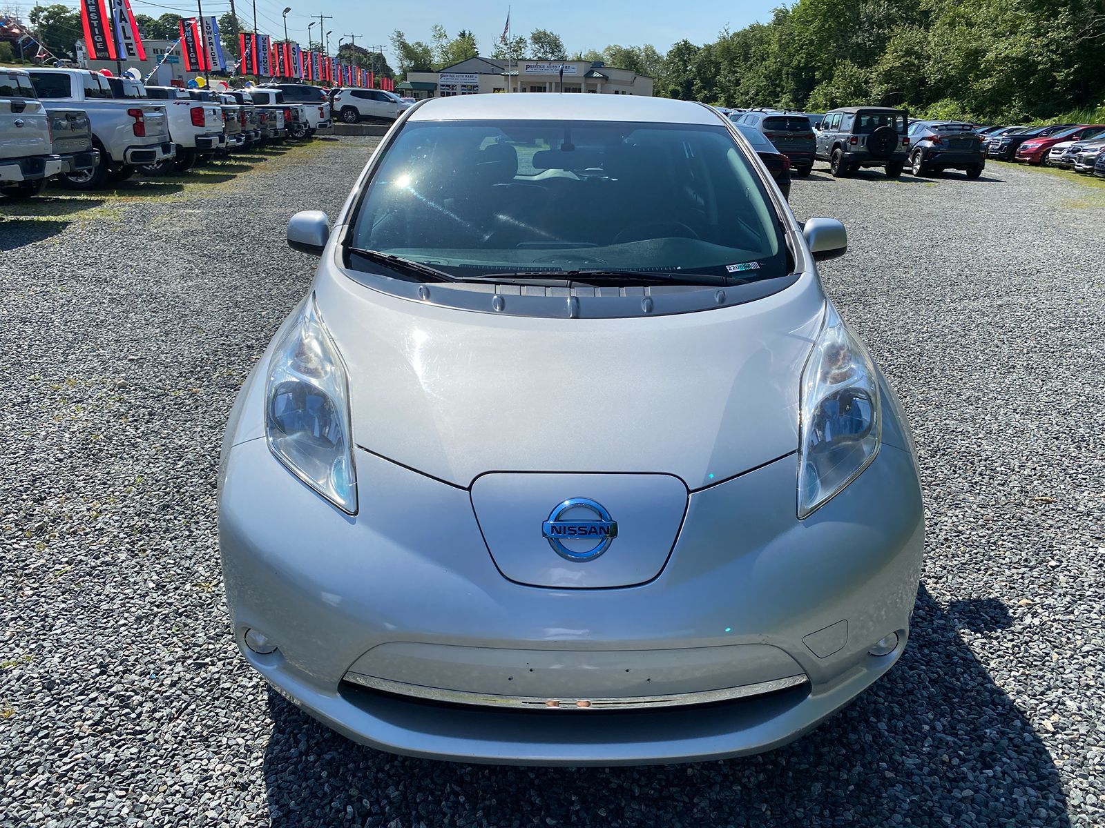 2014 Nissan LEAF S 8