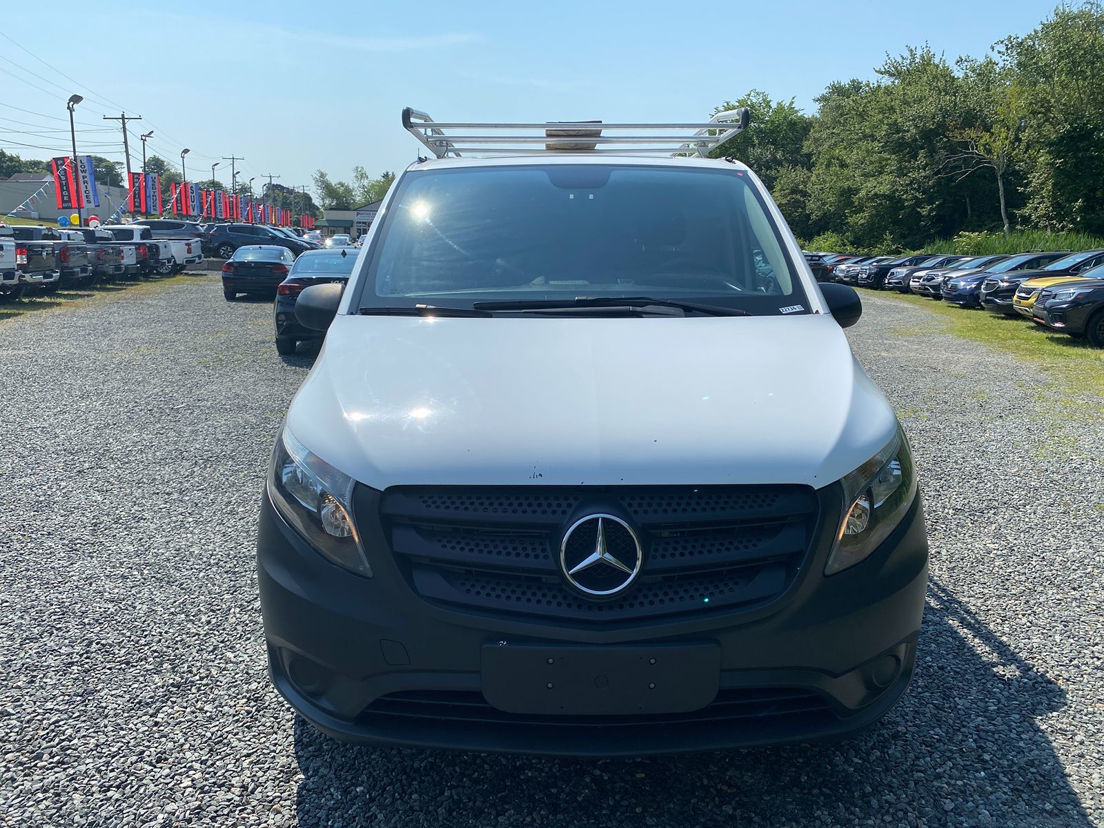 2016 Mercedes-Benz Metris Cargo Van RWD 126" 8