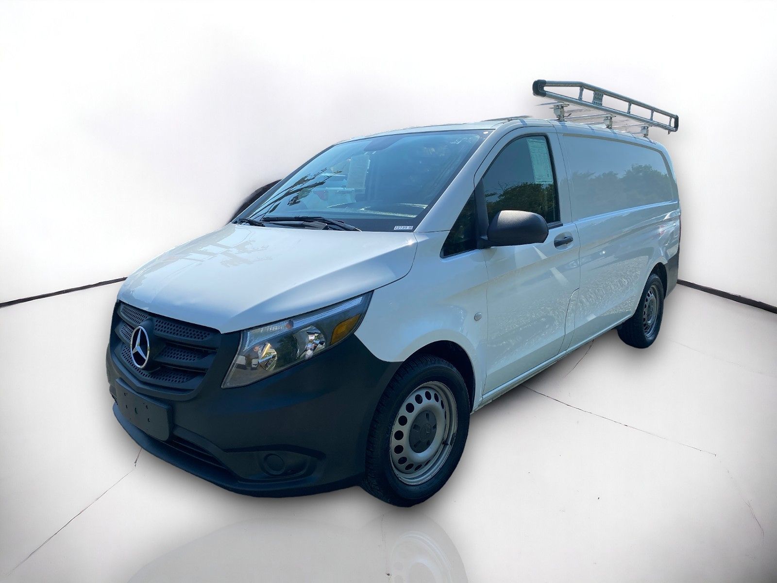 2016 Mercedes-Benz Metris Cargo Van RWD 126" 2