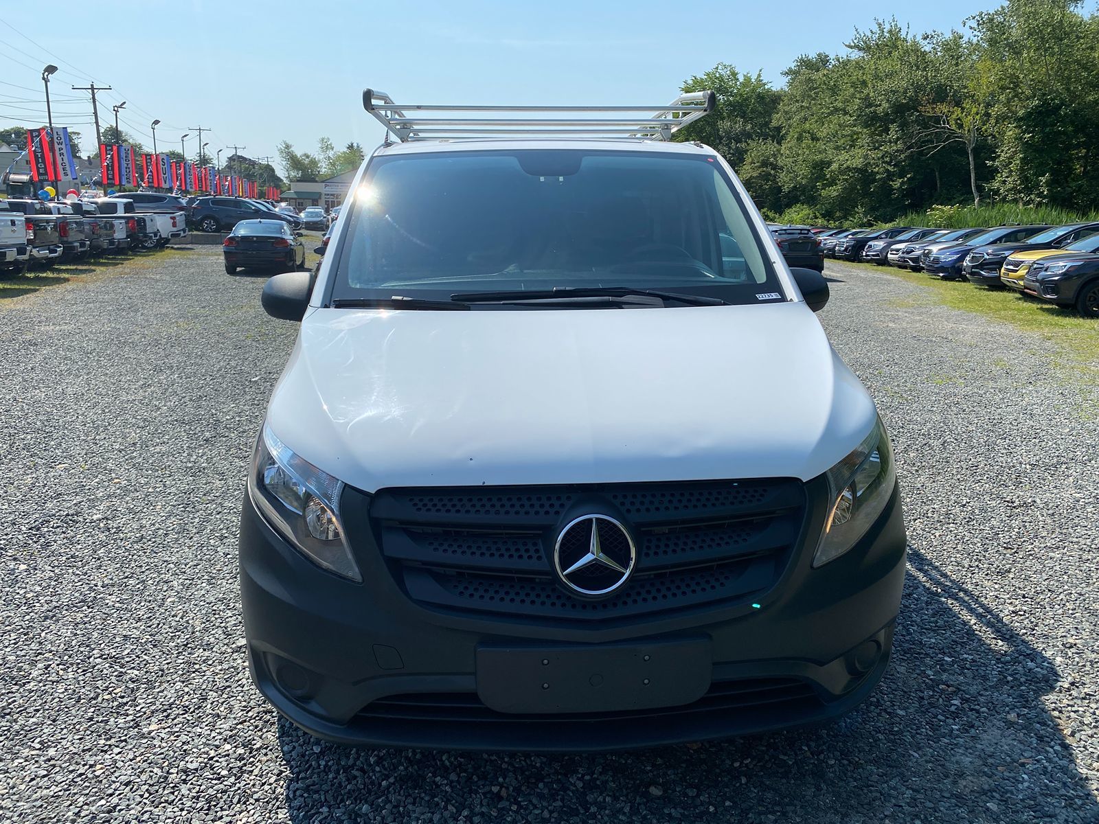 2016 Mercedes-Benz Metris Cargo Van RWD 126" 8