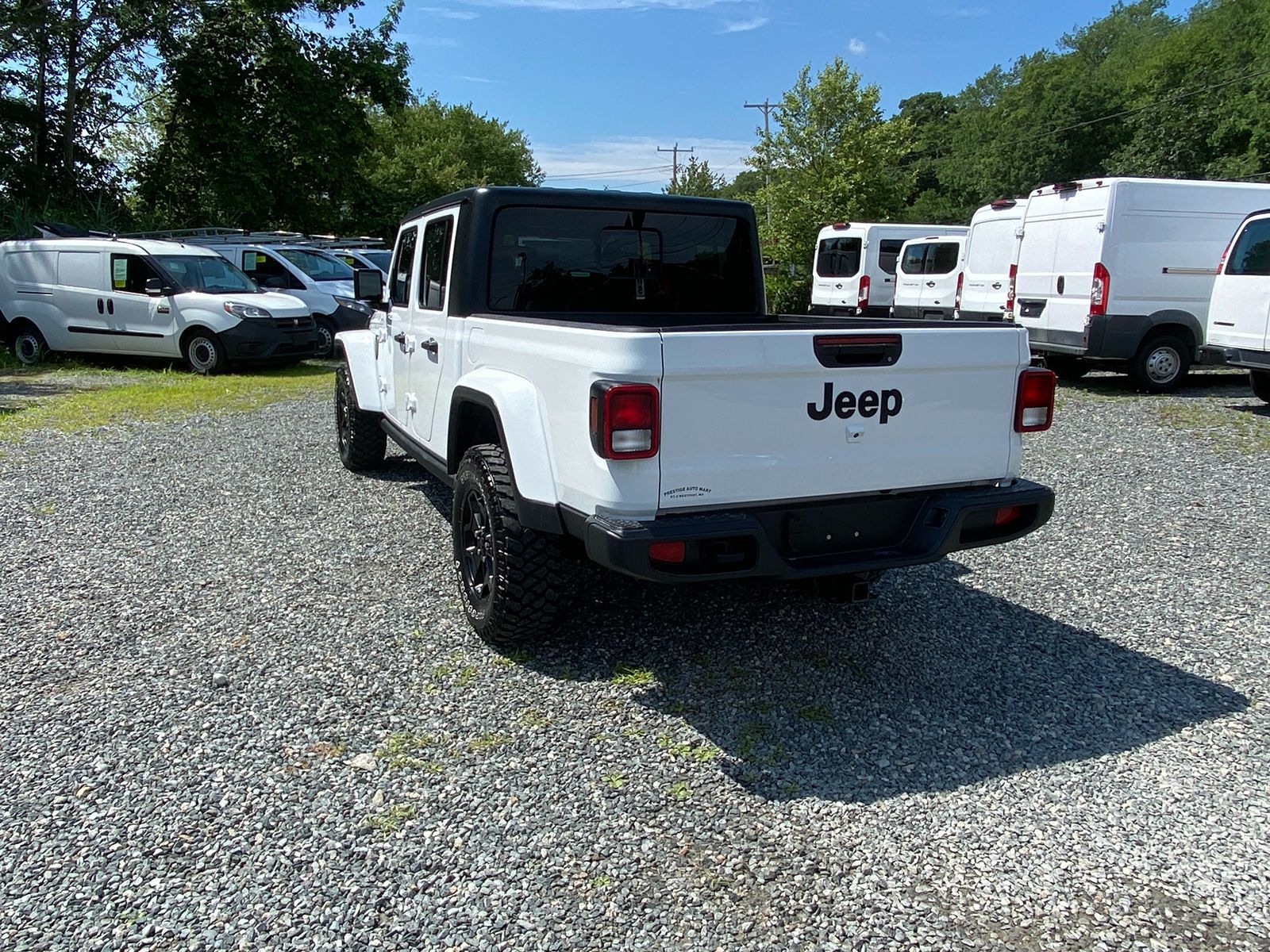 2021 Jeep Gladiator Willys 7