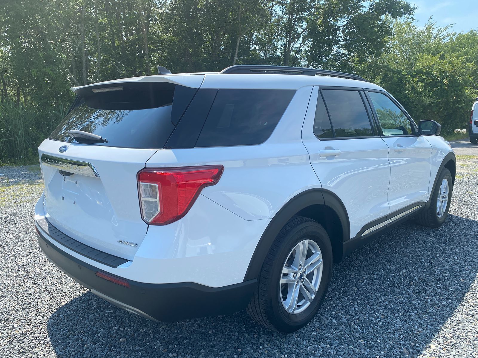 2021 Ford Explorer XLT 3