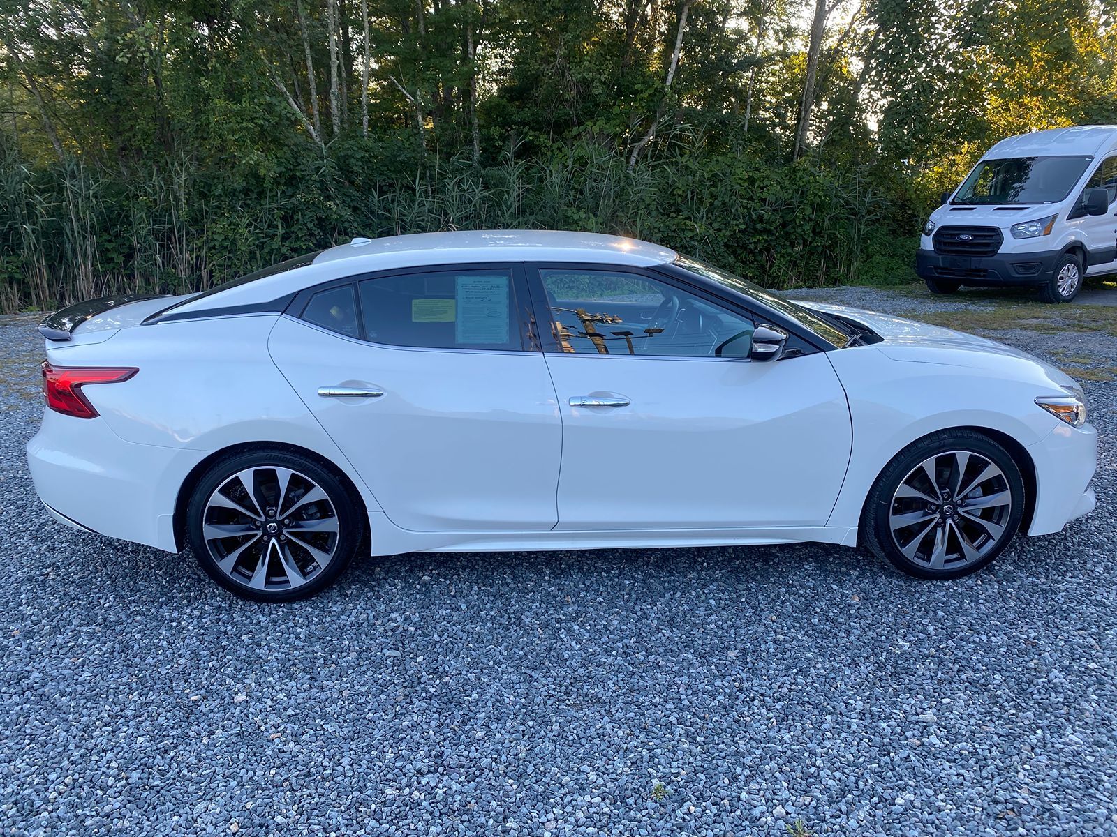 2017 Nissan Maxima SR 6