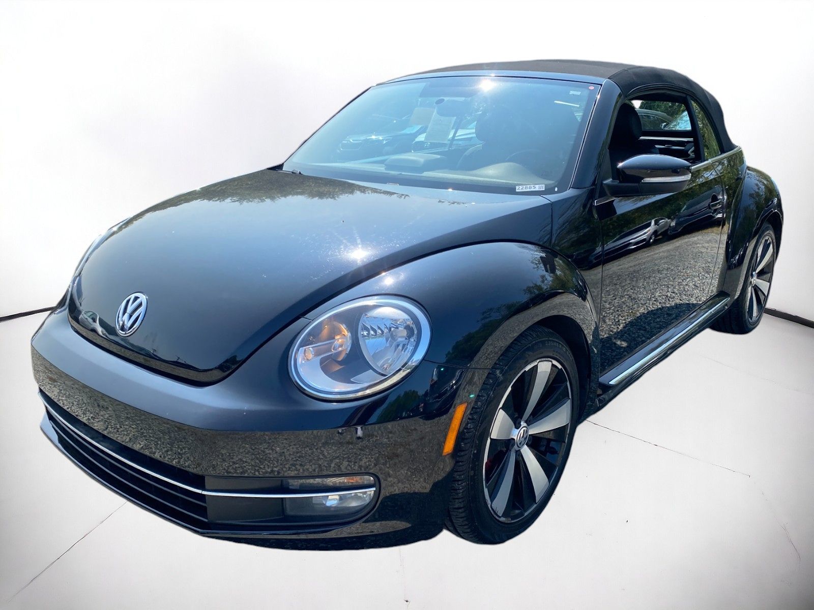 2013 Volkswagen Beetle Convertible 2.0T w/Sound/Nav 2