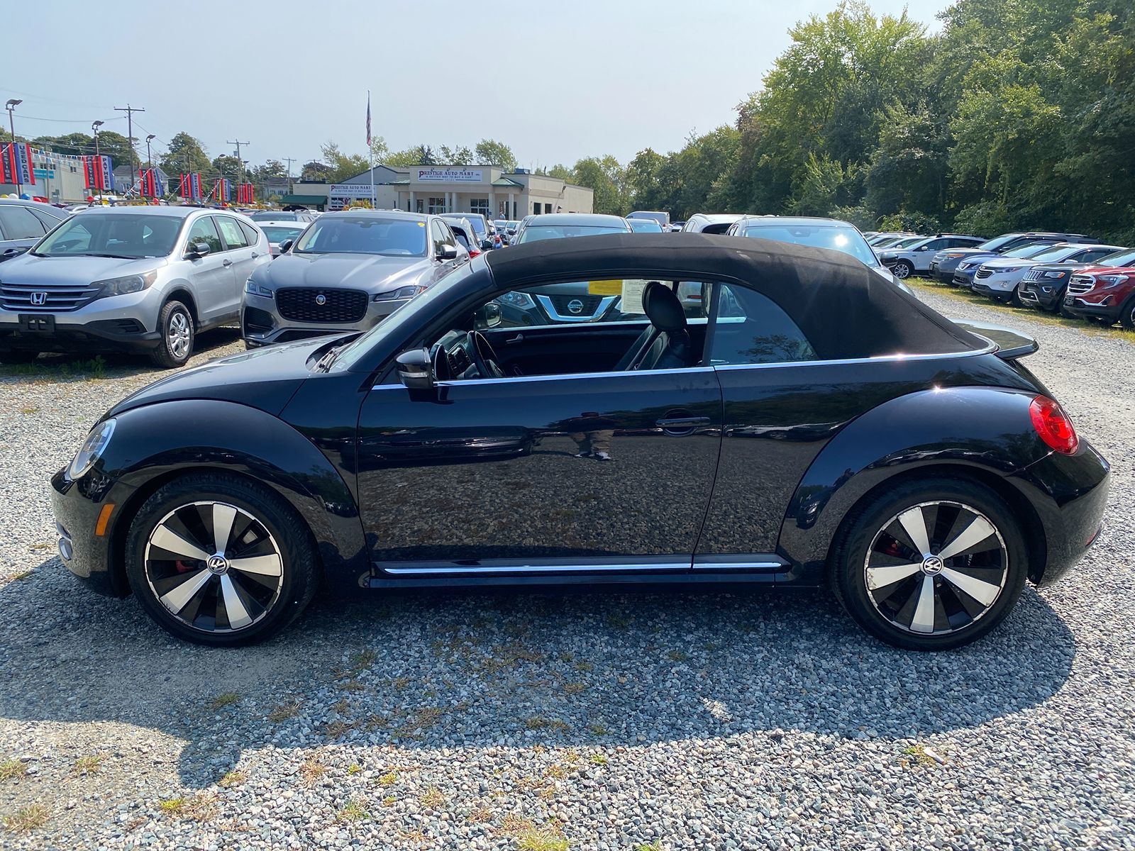 2013 Volkswagen Beetle Convertible 2.0T w/Sound/Nav 7