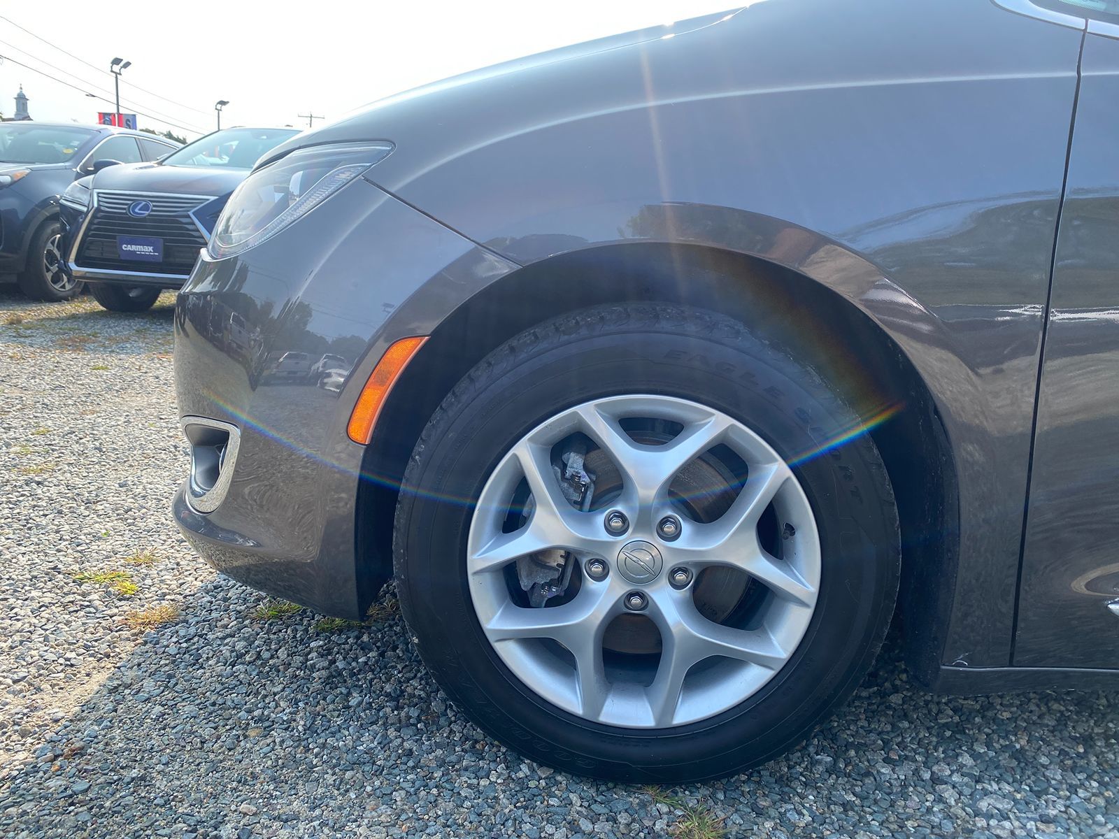 2017 Chrysler Pacifica Touring-L Plus 28