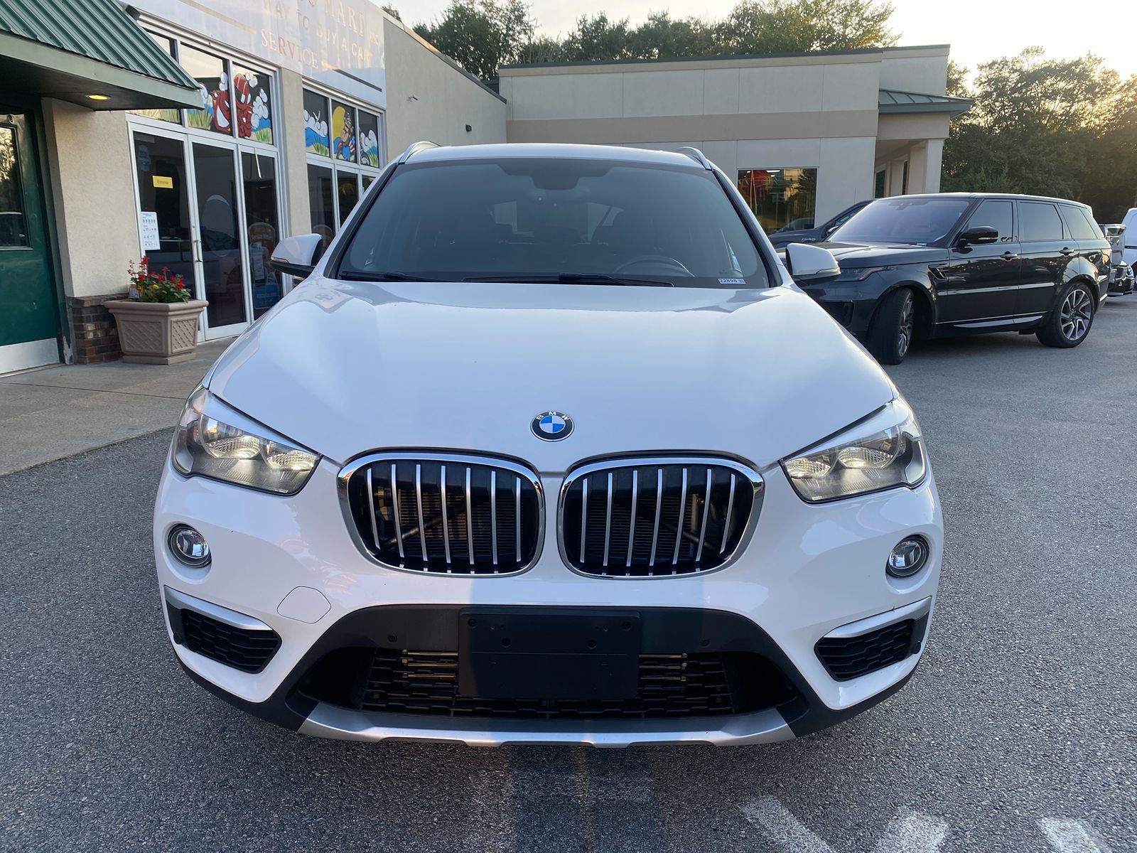 2018 BMW X1 xDrive28i 8