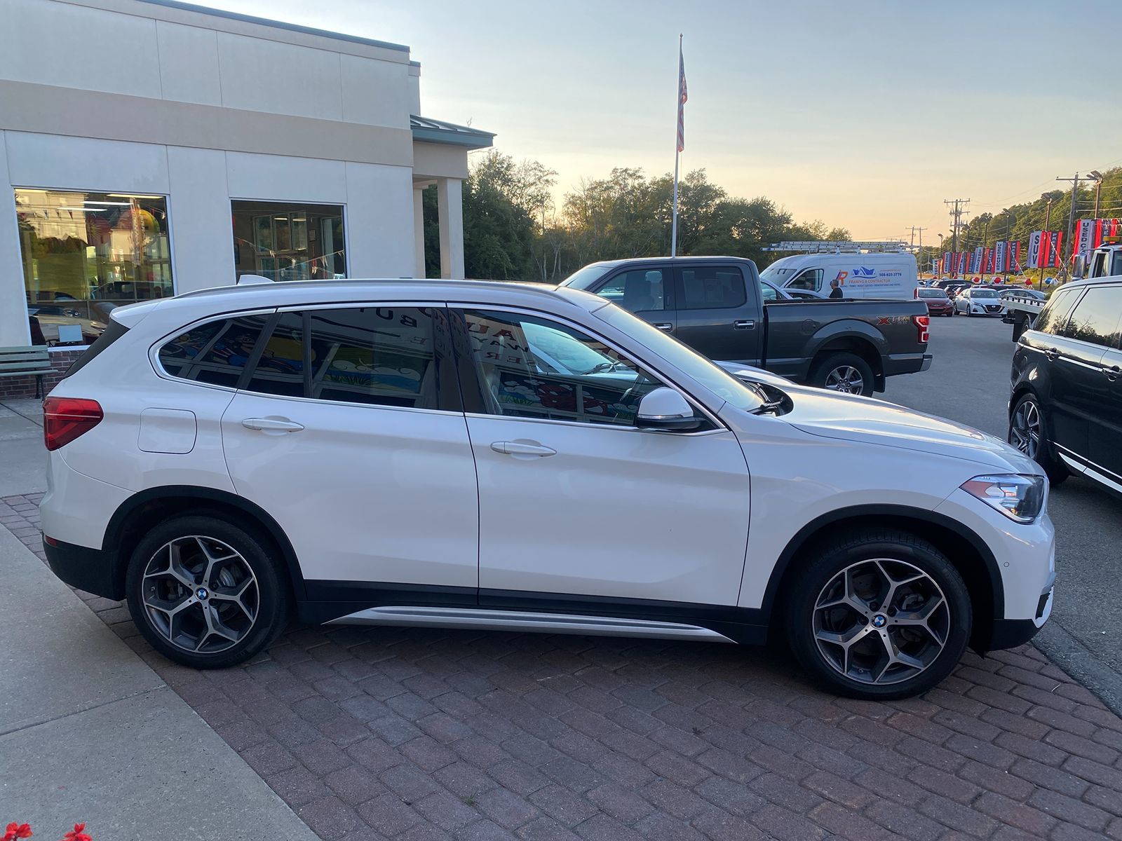 2018 BMW X1 xDrive28i 6