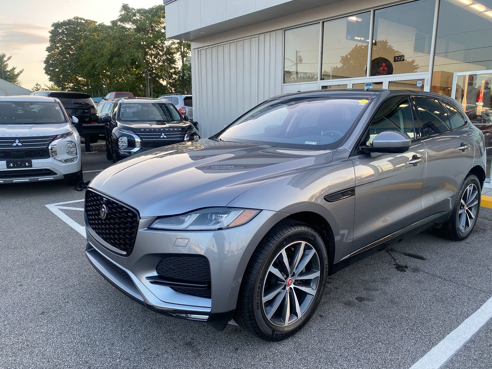 2021 Jaguar F-PACE S 41