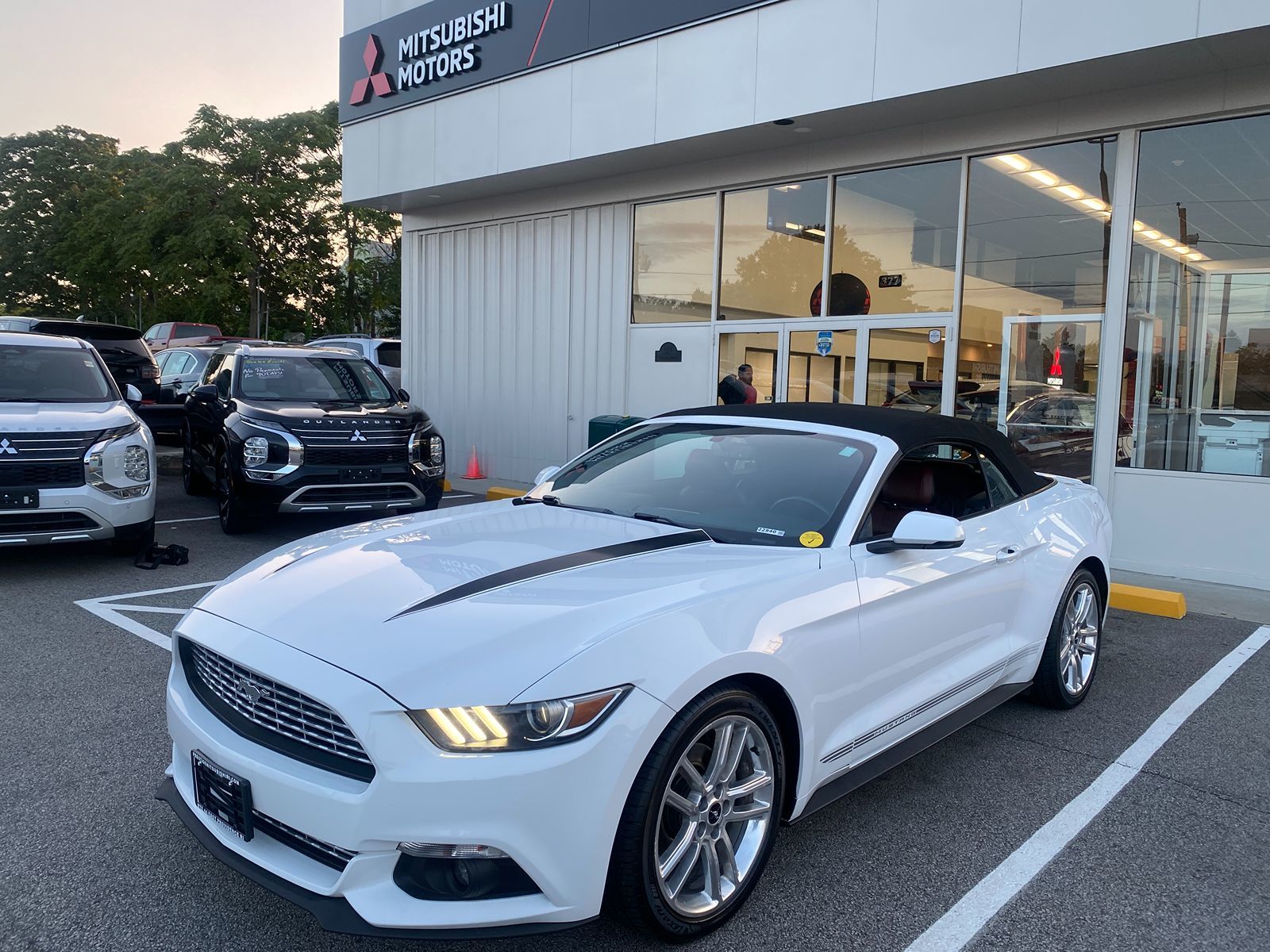 2016 Ford Mustang EcoBoost Premium 31