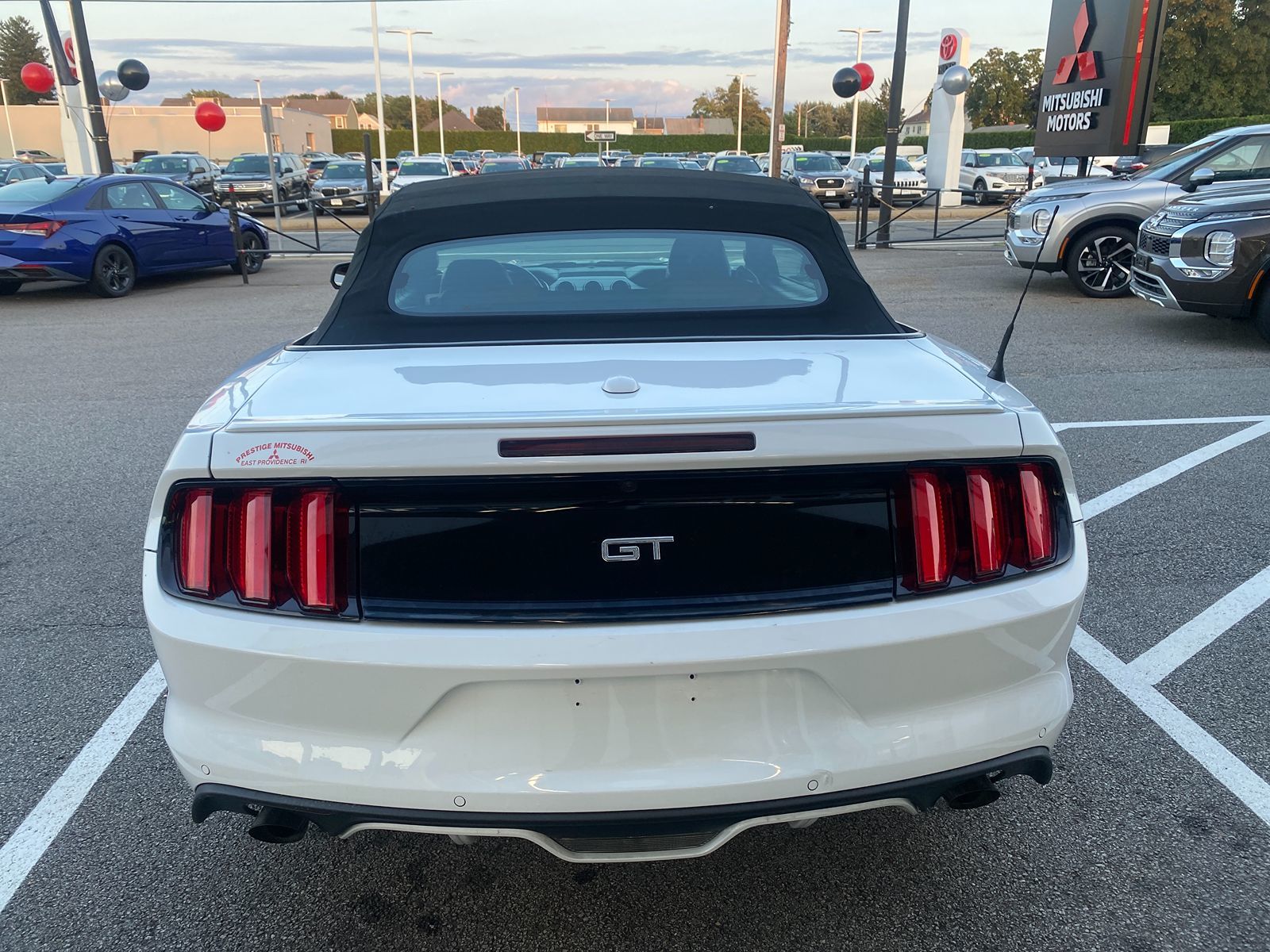 2016 Ford Mustang EcoBoost Premium 10