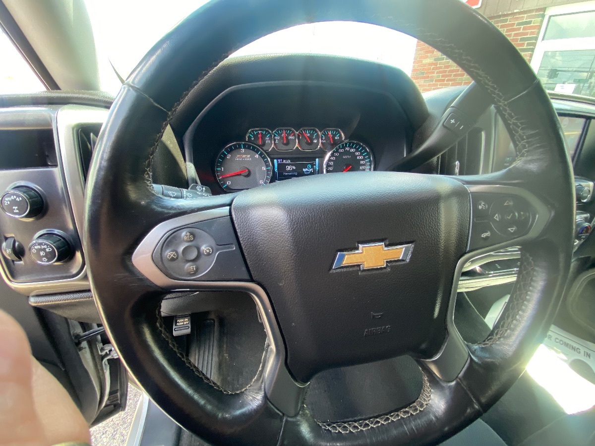 2018 Chevrolet Silverado 1500 LT 16