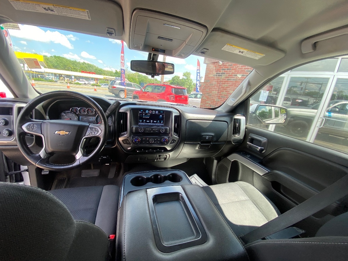 2018 Chevrolet Silverado 1500 LT 21