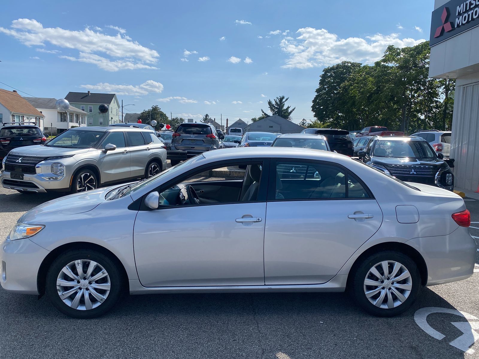 2012 Toyota Corolla LE 7