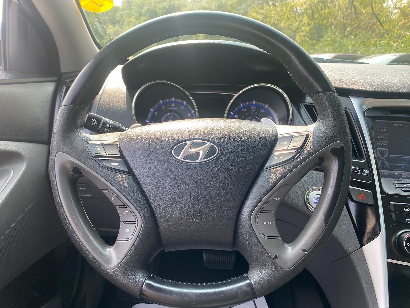 2012 Hyundai Sonata 2.4L SE 14