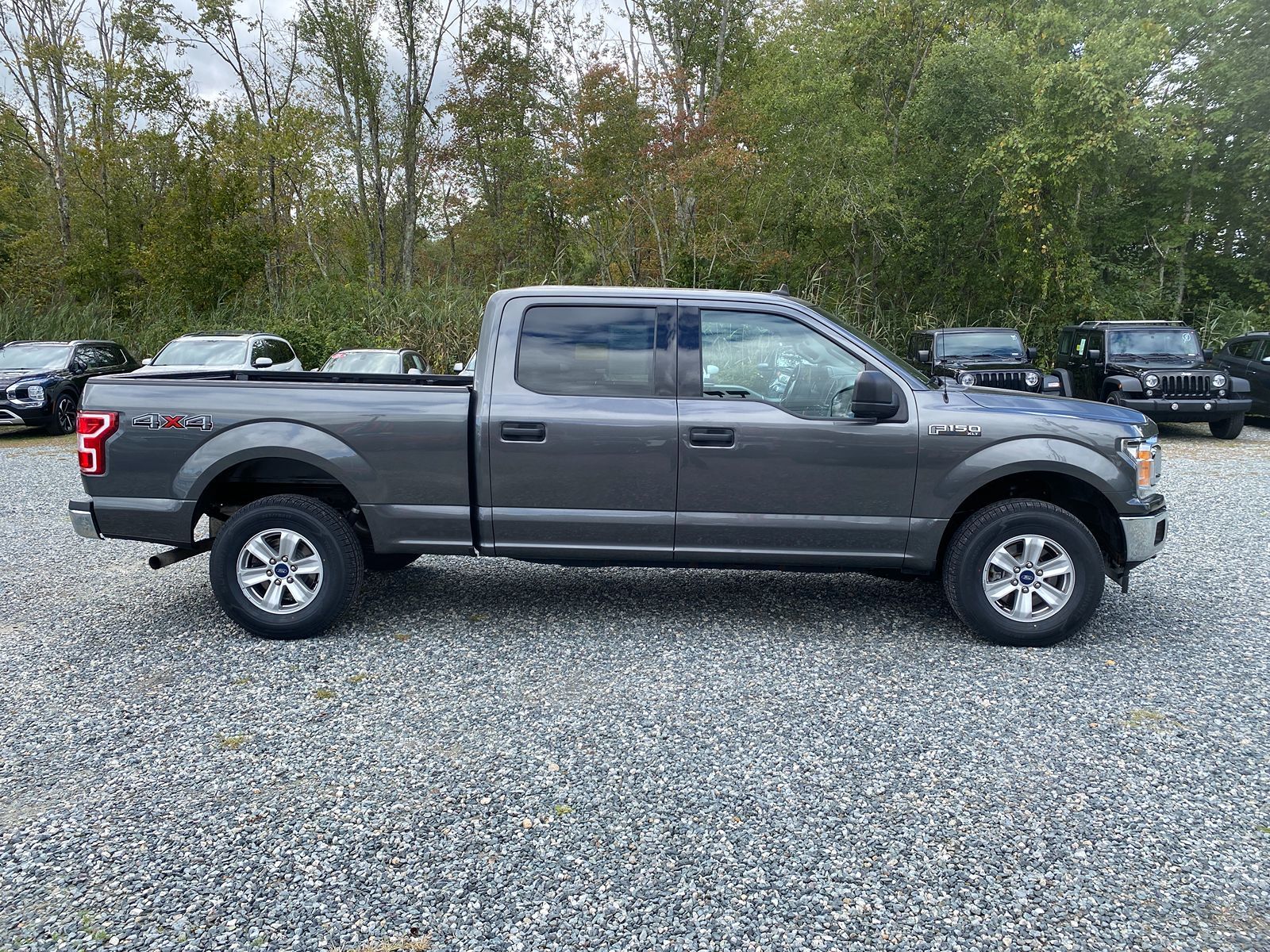 2019 Ford F-150 XLT 4