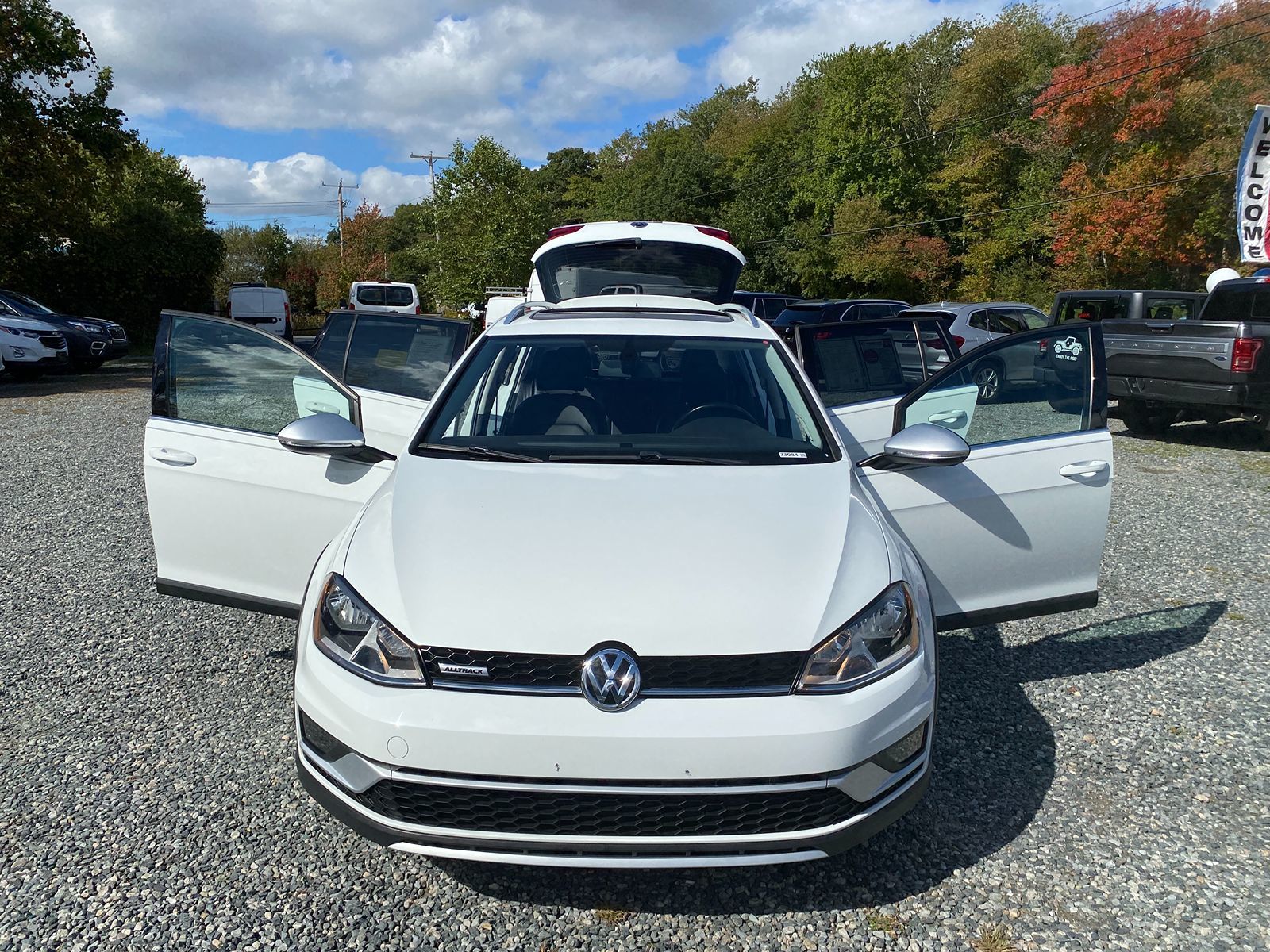 2017 Volkswagen Golf Alltrack SEL 29