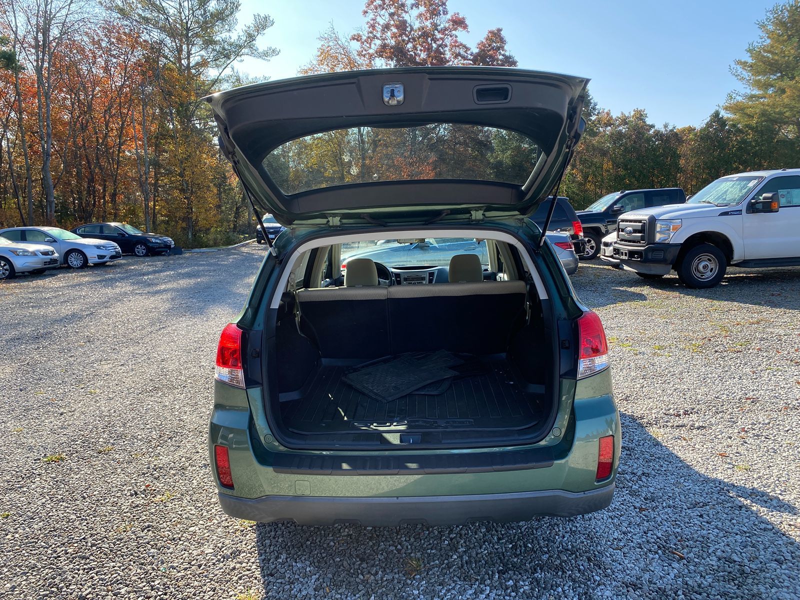 2011 Subaru Outback 2.5i Prem AWP 24