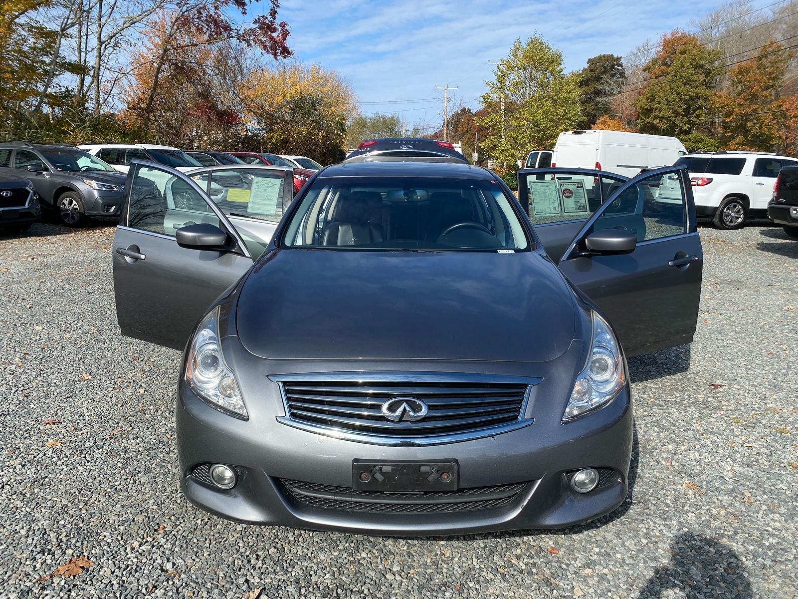 2012 INFINITI G37 Sedan x 30