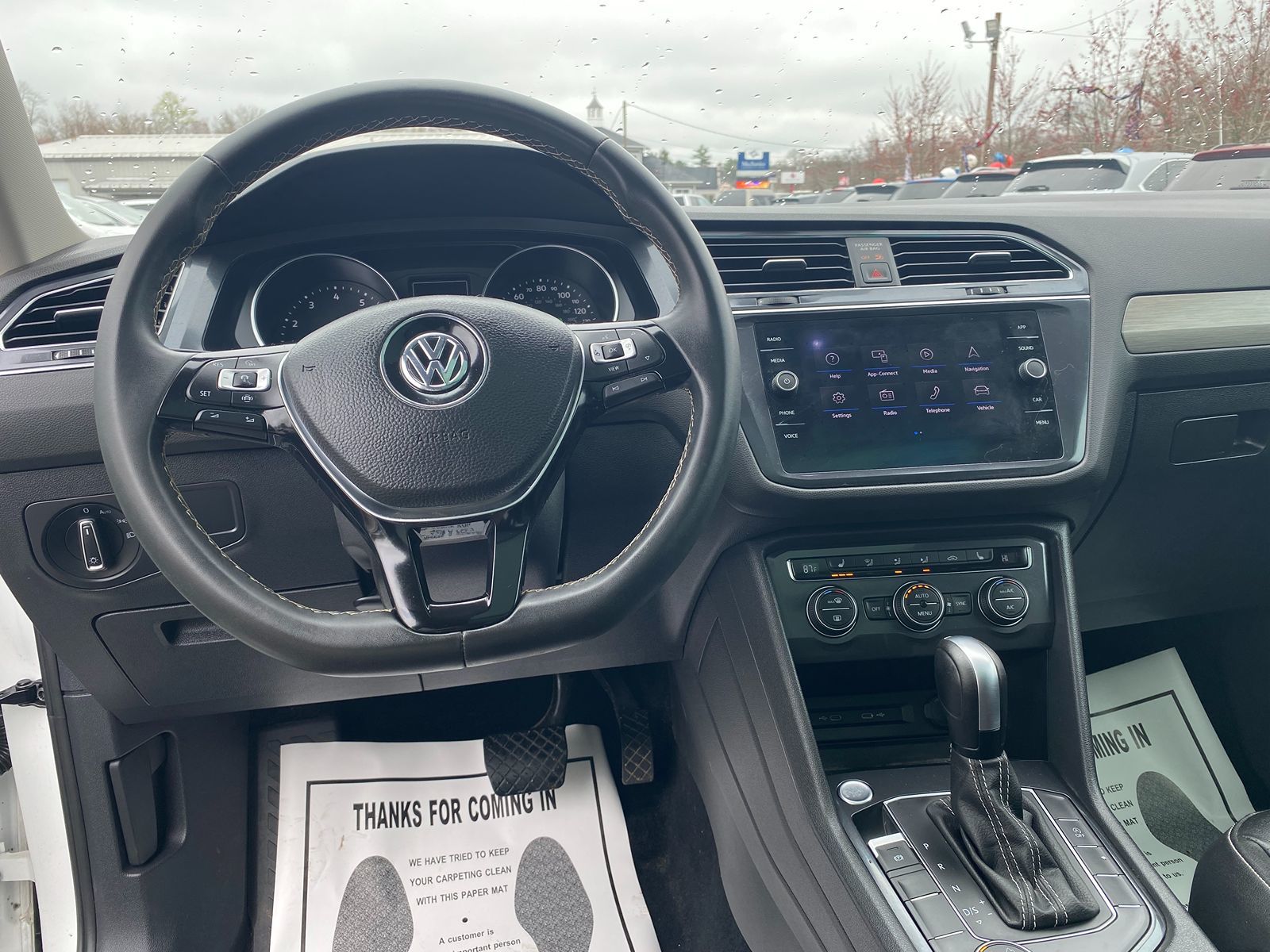 2021 Volkswagen Tiguan SE R-Line Black 10