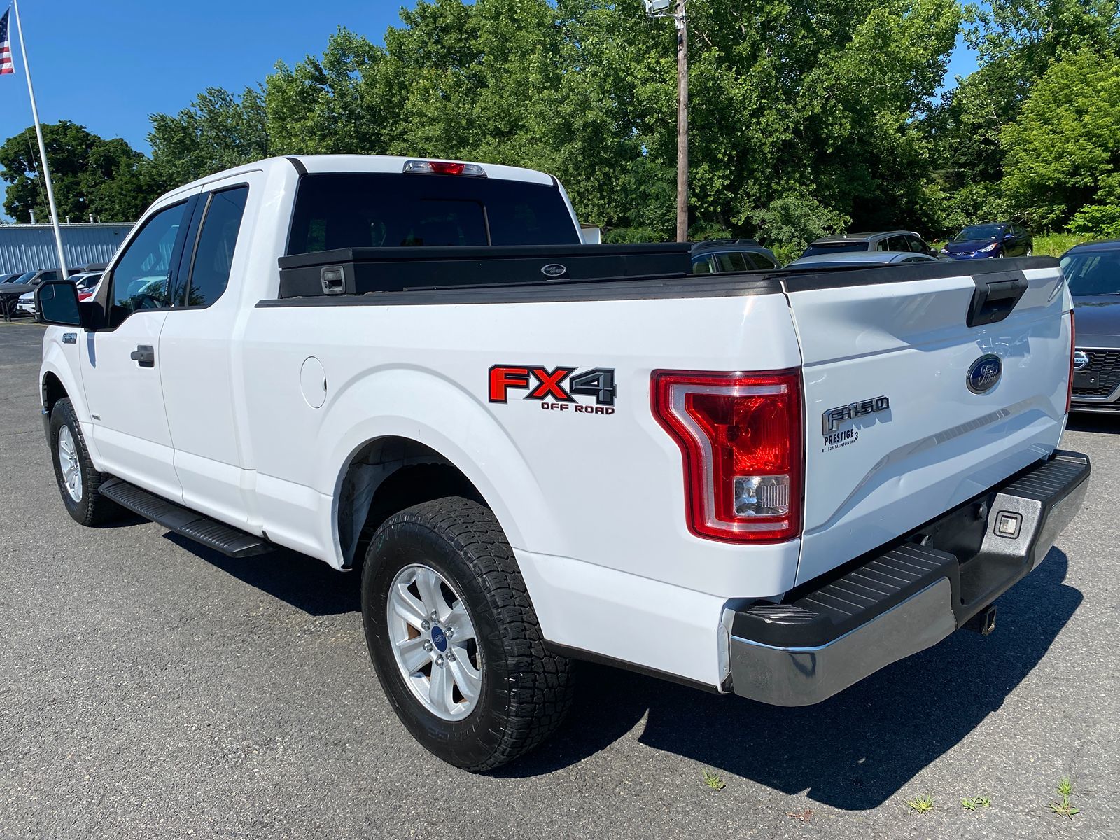 2015 Ford F-150 XLT 4