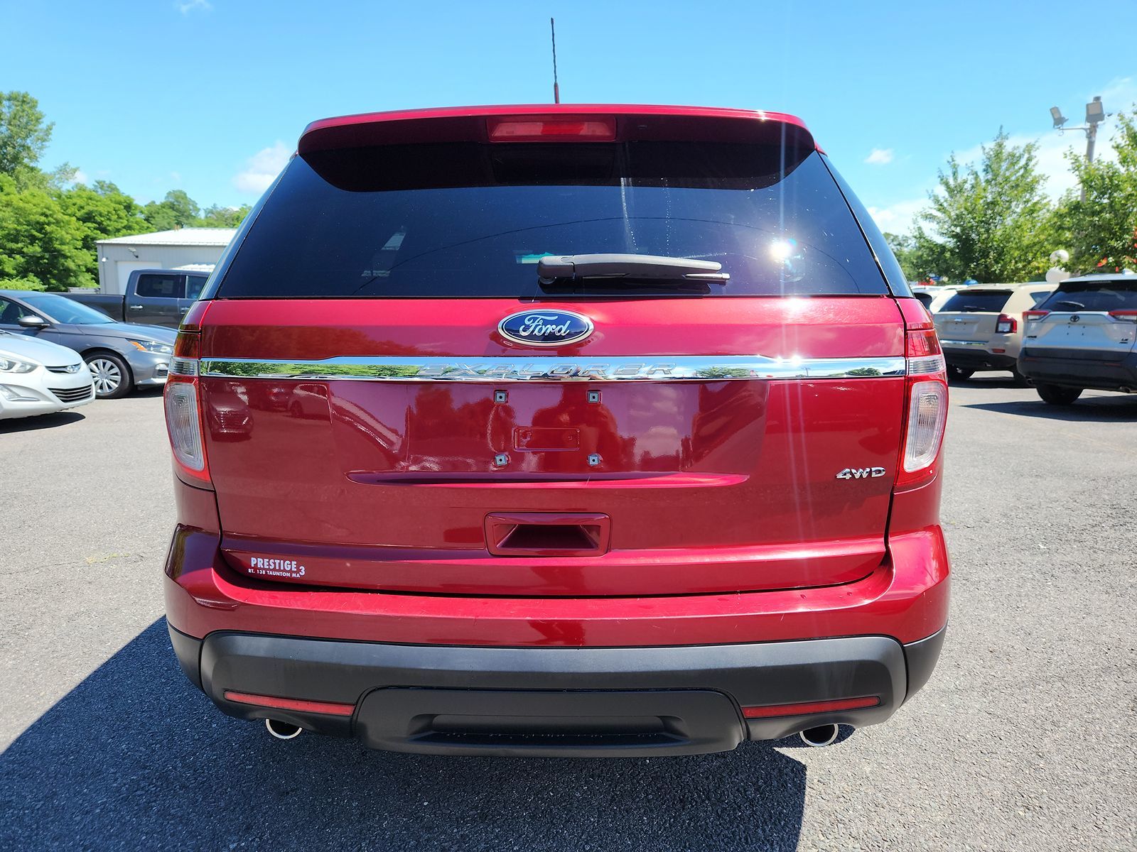 2014 Ford Explorer Base 10