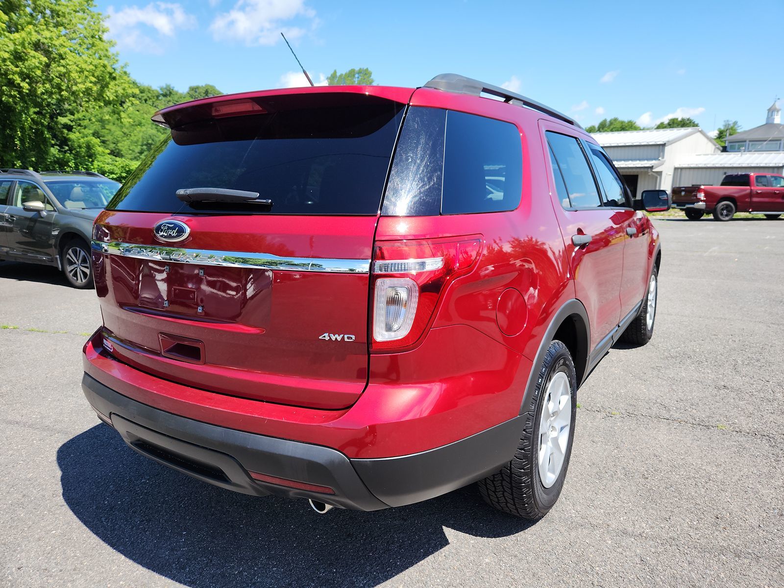 2014 Ford Explorer Base 3